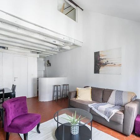 Appartamento Joli Duplex Au Coeur Du Marais Parigi Esterno foto